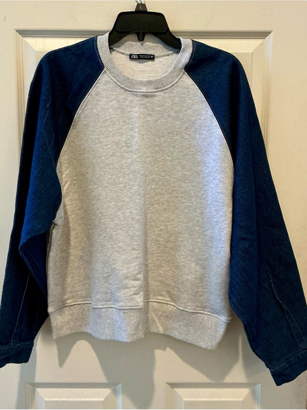 Zara Denim & Gray Oversized Slouchy Sweatshirt Chunky Streetwear Preppy SZ Med - Picture 2 of 13